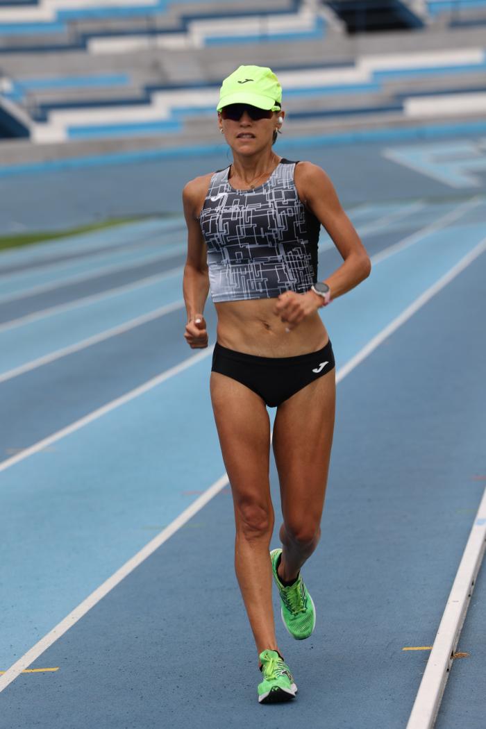 Johana-Ordóñez-Marcha-Guayaquil