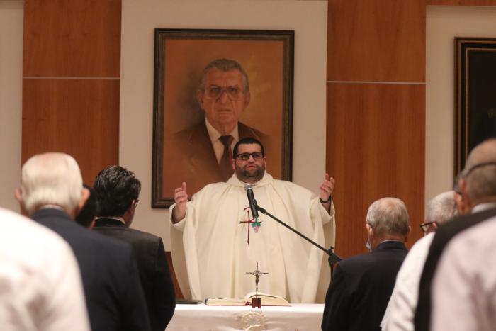 Misa en honor al licenciado Galo Martínez Merchán al mes de su fallecimiento