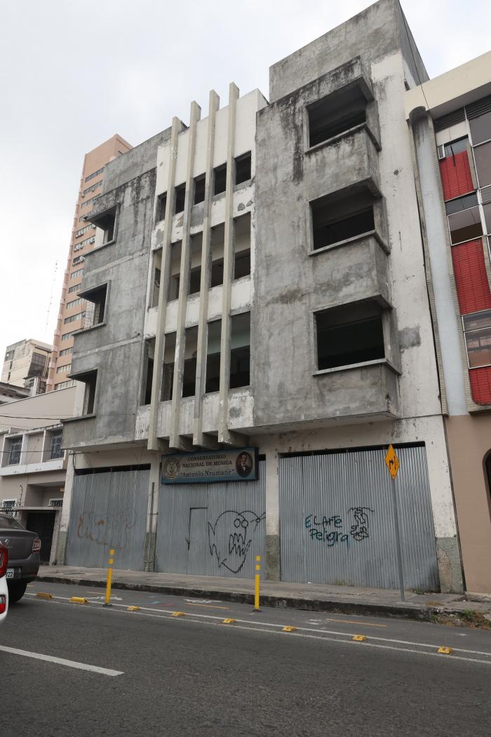 CONSERVATORIO NEUMAN A (8592475)