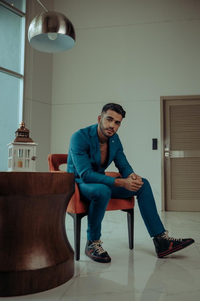 Carlos Adyan-13