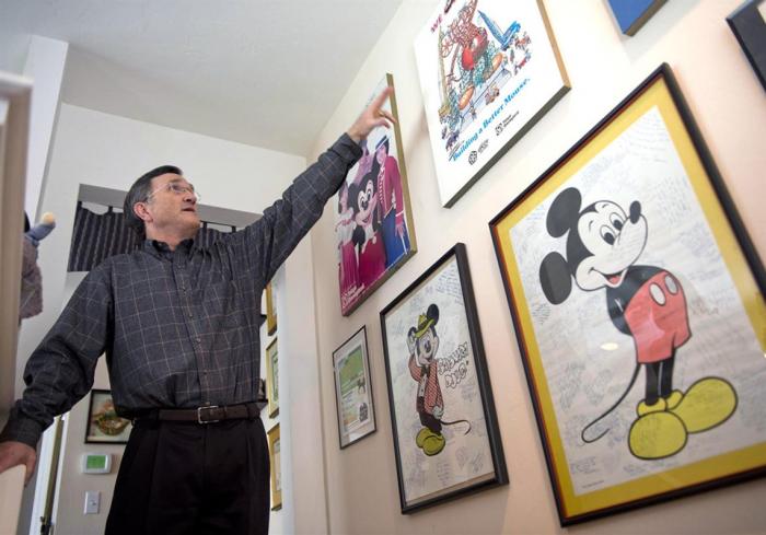 BIZ-WRK-DISNEY-TRAINING-1