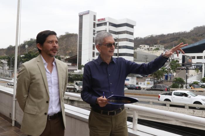 Visita de urbanistas (8833305)