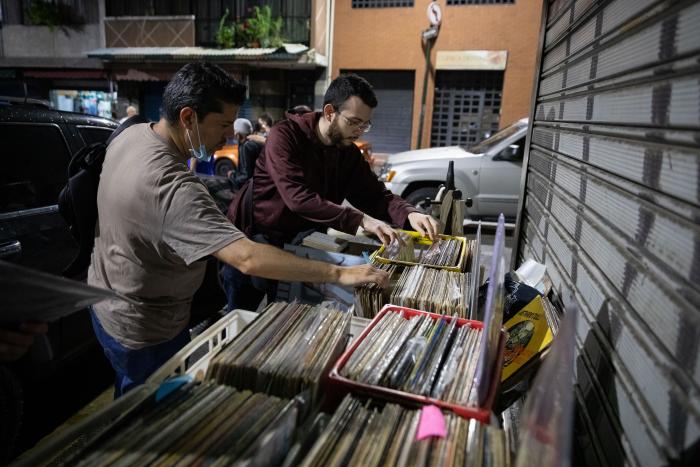Internacional_Venezuela_Música_Disco de vinilo_Tendencia