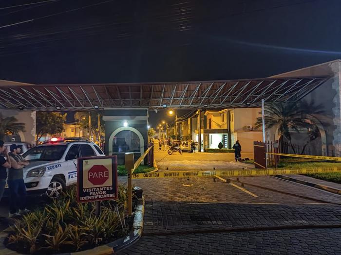 asesinato la aurora