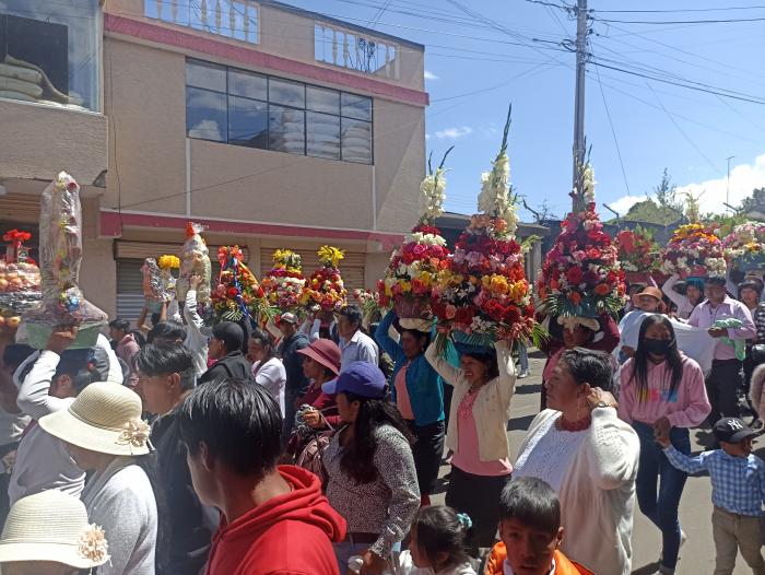 Intercultural_Religión católica_Quisapincha