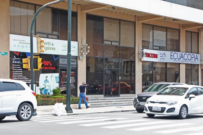 FACHADA DEL EDIFICIO (9416727)