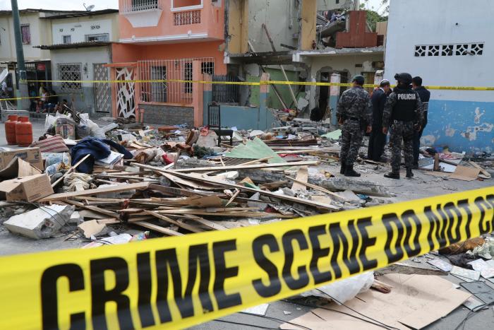Los policías llegaron hasta el lugar para resguardar la zona