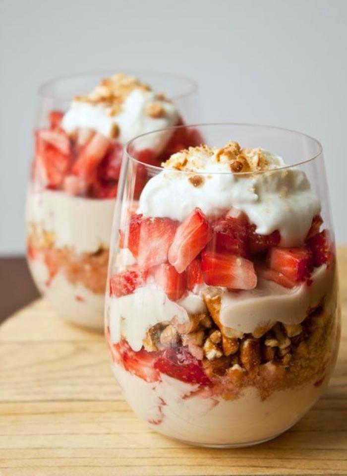Cereal con yogur y frutas