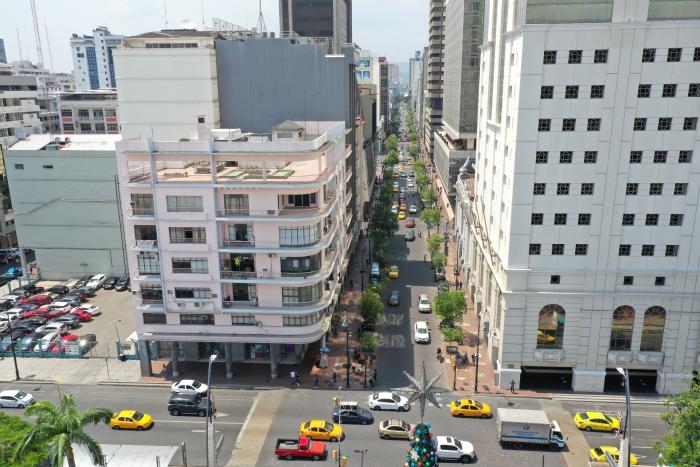 El turista ubica a Guayaquil como una ciudad solo de paso
