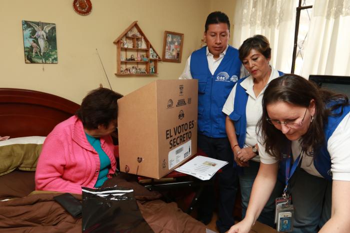 VOTO A PERSONAS CON DI (5381469)