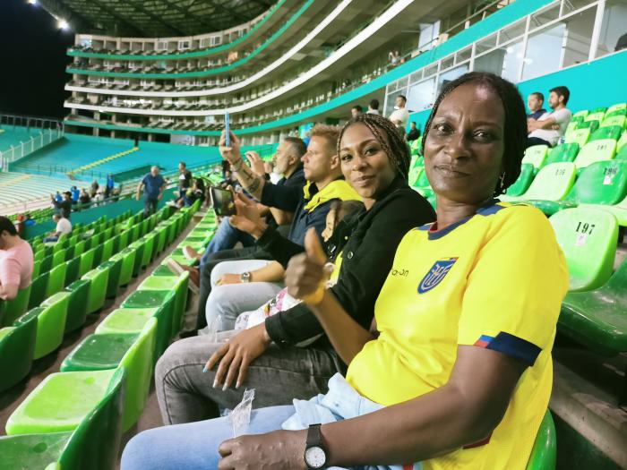 Madres-sub-20