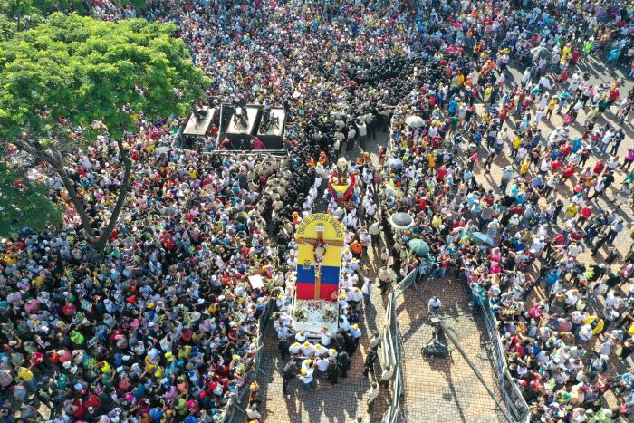 procesión cristo del consuelo