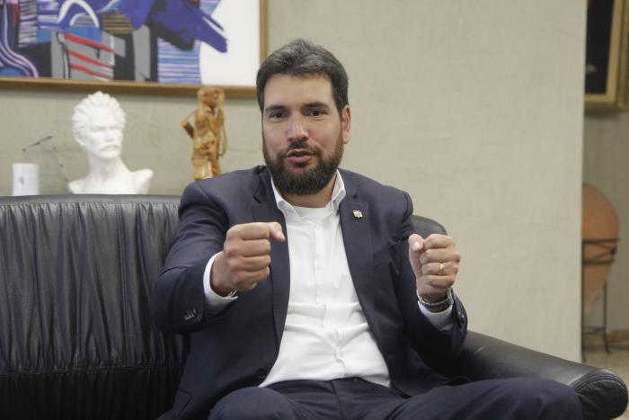 JAN TOPIC FERAUD (10659088)