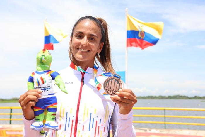 Stefanie-Perdomo-kayak-Panamericanos2023