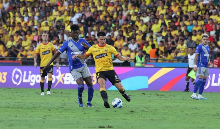 Gaibor tuvo complicaciones para acceder al área rival.