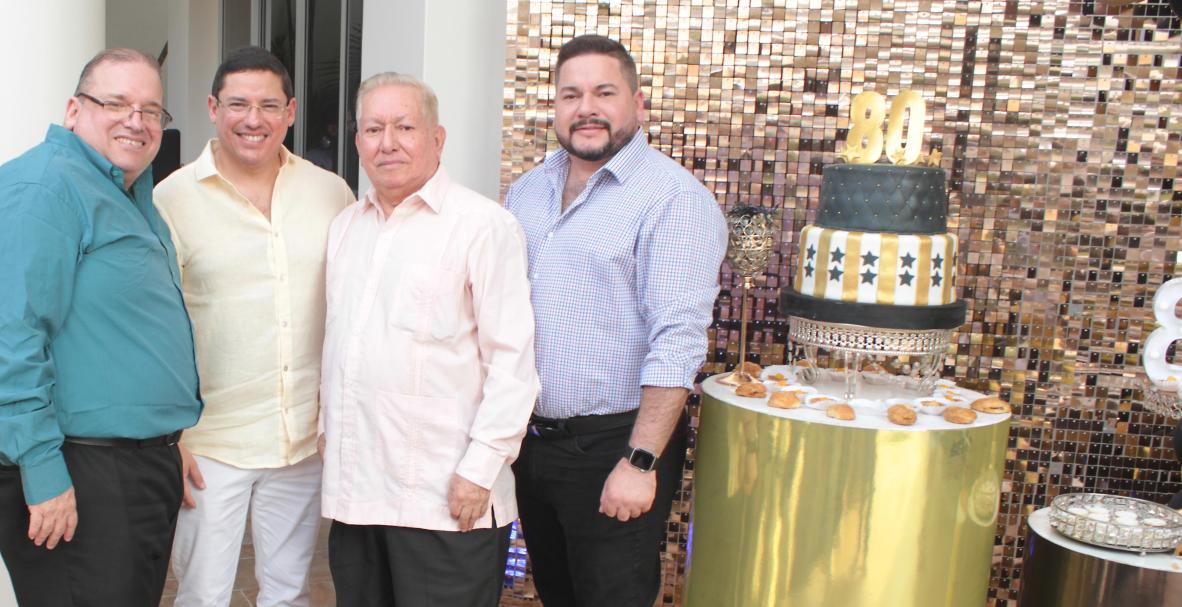 Cumpleaños 80 de Ukles Cornejo Bustos.