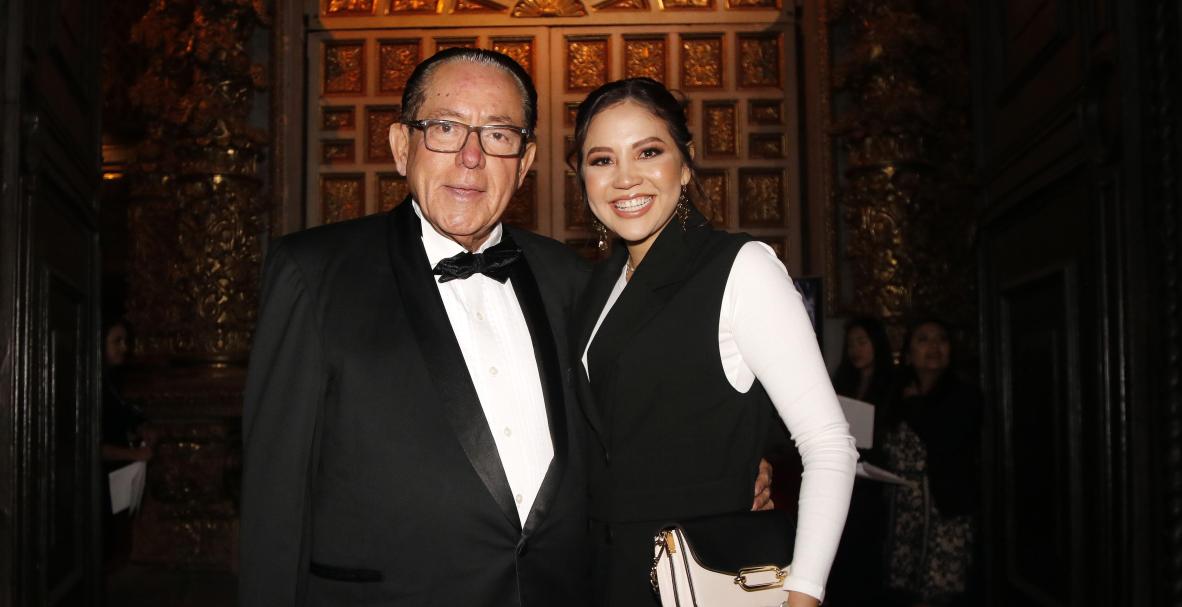 50 años de Sayce, en la Iglesia de la Compañía, en Quito.