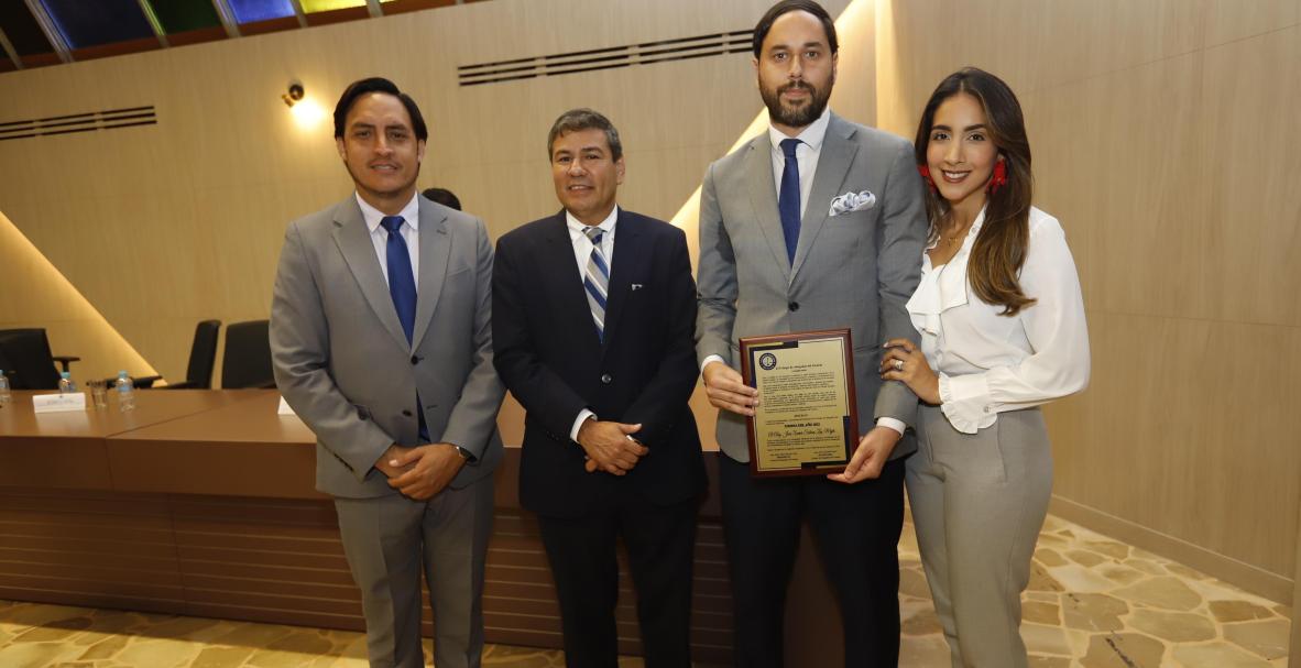 Celebración Día del Abogado Ecuatoriano en la U. Católica de Santiago de Guayaquil.