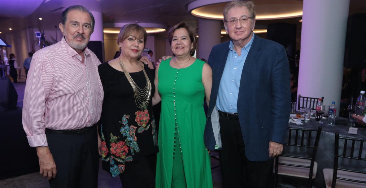 Entre vinos y canciones, evento organizado por el Anexo del Tenis Club (Samborondón)