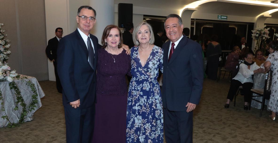 Matrimonio Montalvo-Andrade en el Anexo del Tenis Club