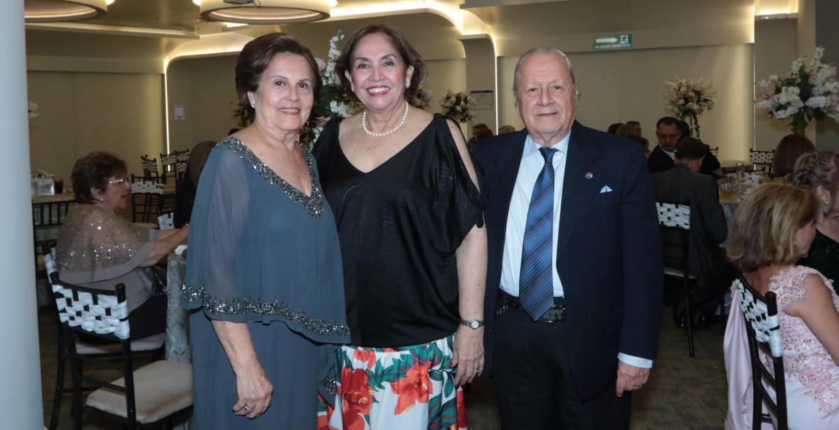 Matrimonio Montalvo-Andrade en el Anexo del Tenis Club