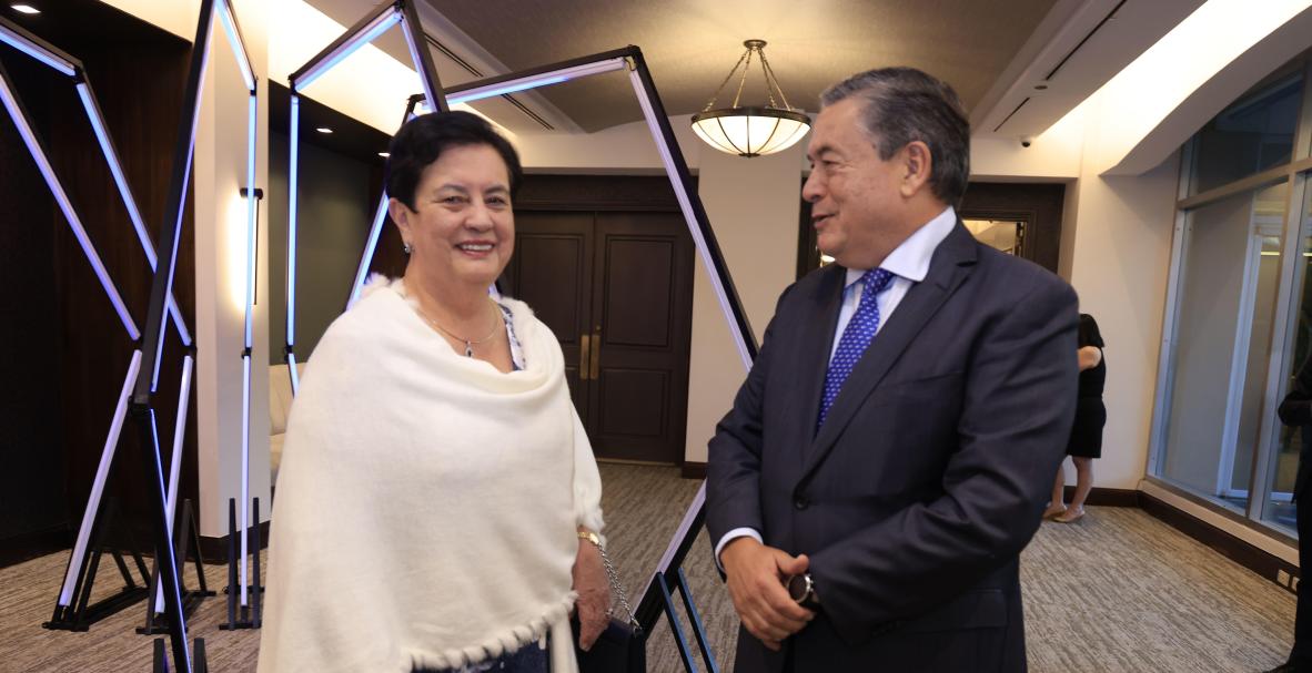 Homenaje al doctor Raúl Jervis Simmons, Hospital Metropolitano Quito