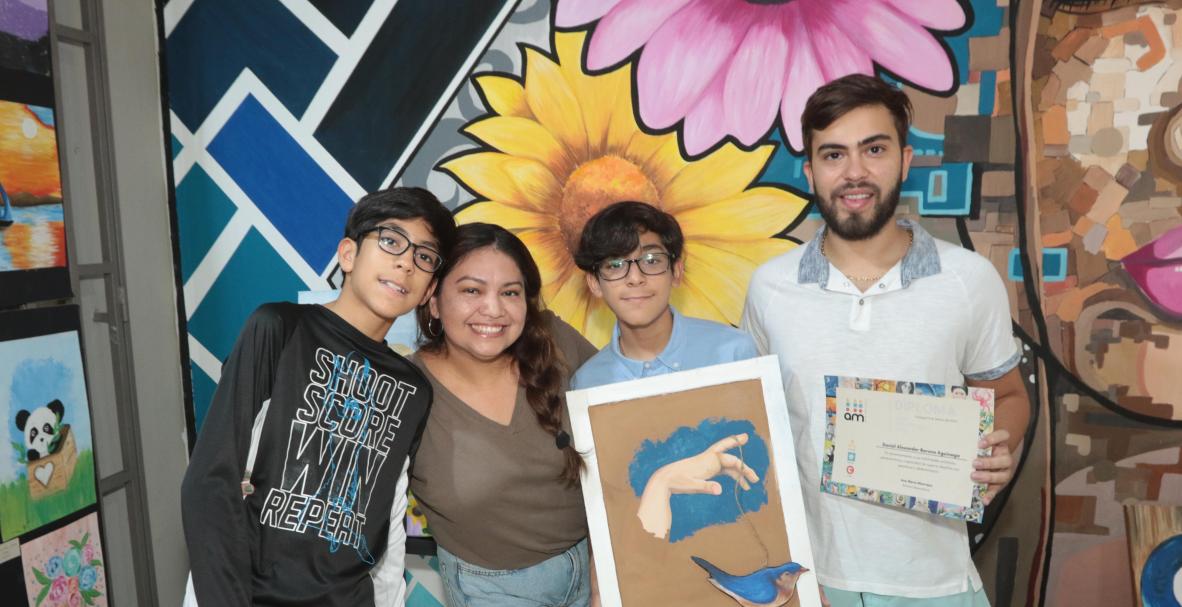 Taller Arte Manrique, exposición