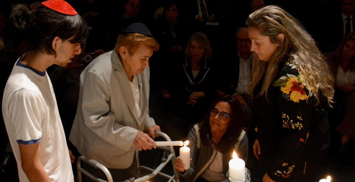Evento por el Día Internacional de Conmemoración en Memoria de las Víctimas del Holocausto, organizado por la embajada de Israel en Ecuador, la comunidad judía, la Organización de las Naciones Unidas, la Unesco y el Colegio Alberto Einstein