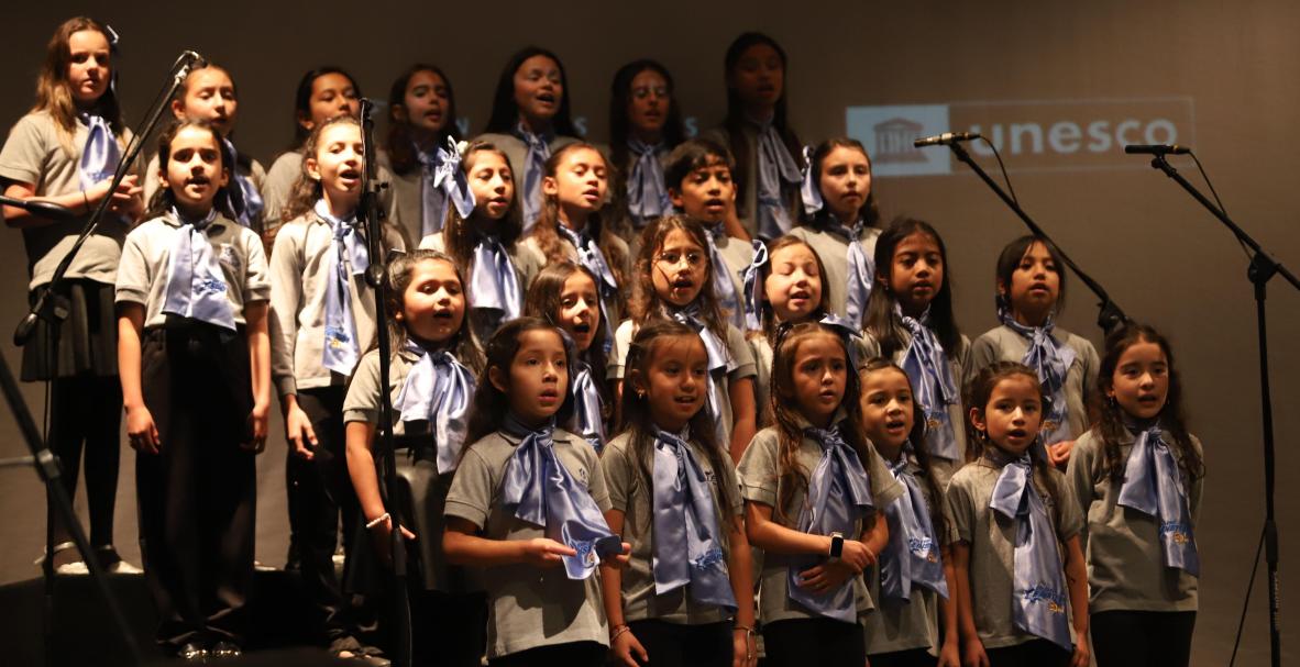 Evento por el Día Internacional de Conmemoración en Memoria de las Víctimas del Holocausto, organizado por la embajada de Israel en Ecuador, la comunidad judía, la Organización de las Naciones Unidas, la Unesco y el Colegio Alberto Einstein