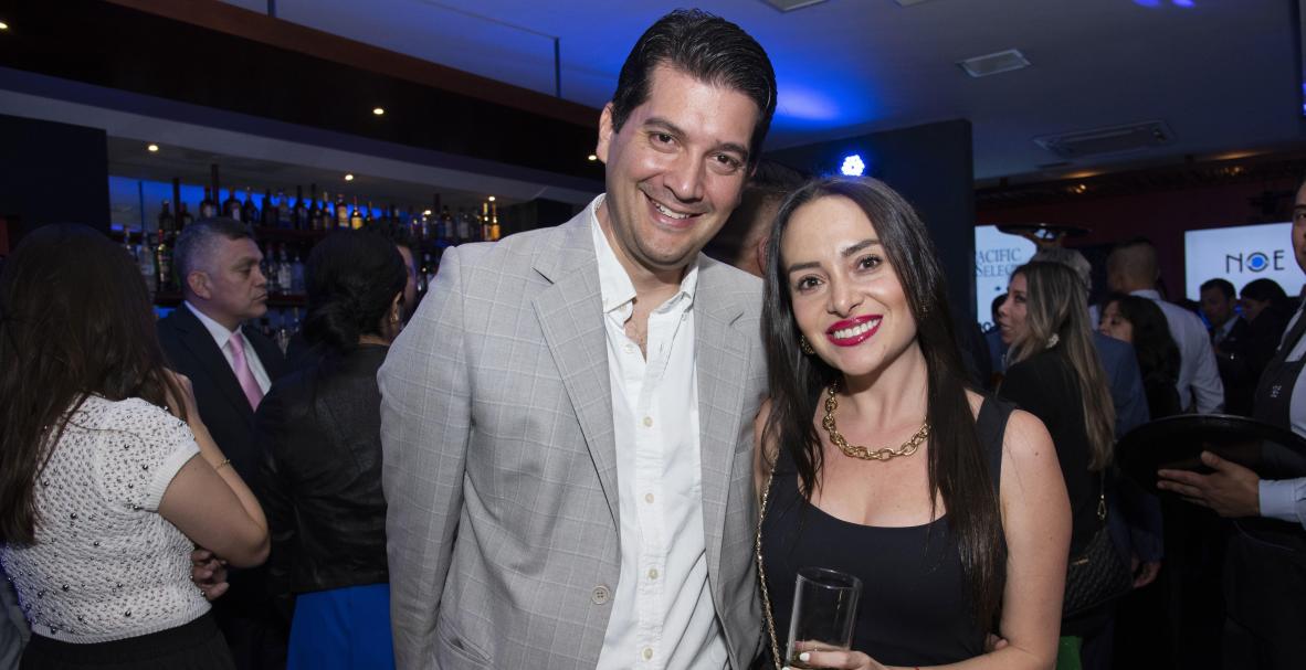 Noe Sushi Bar: Aniversario 20, local Cumbayá