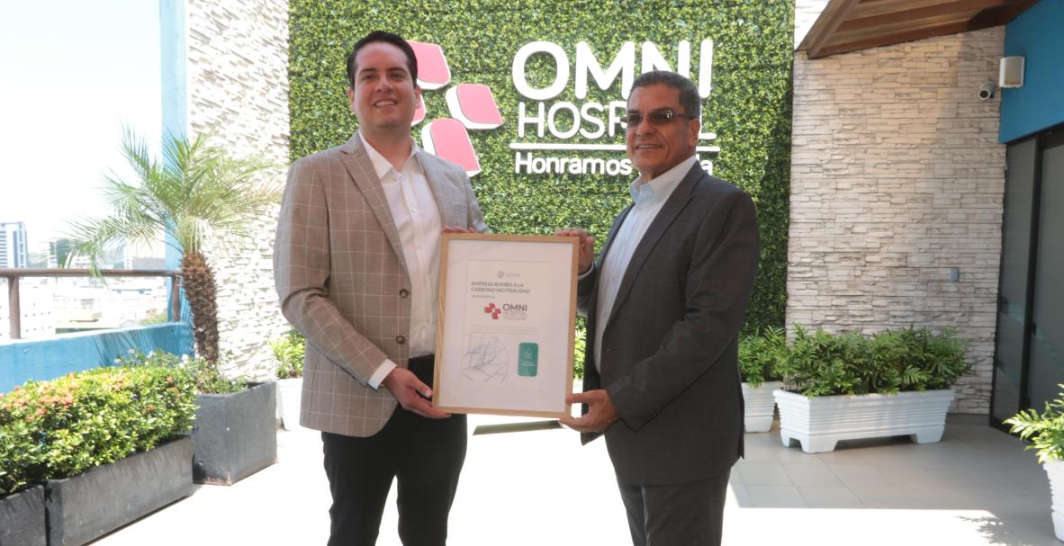 Omni Hospital recibe la certificación Carbono Neutro