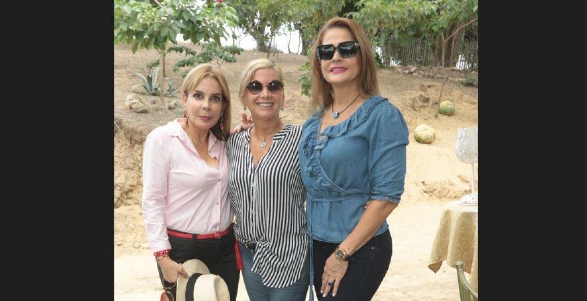 Cumpleaños de Blanca de Luzuriaga.