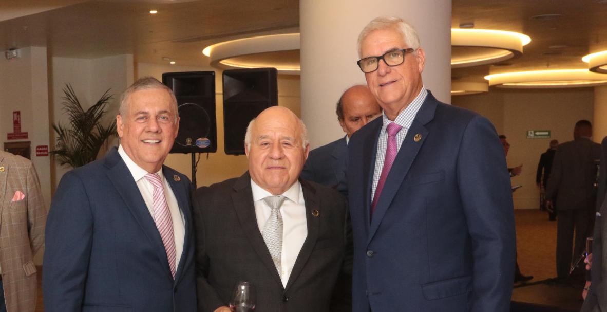 Reencuentro promoción 13 Colegio Javier, 50 años de graduados