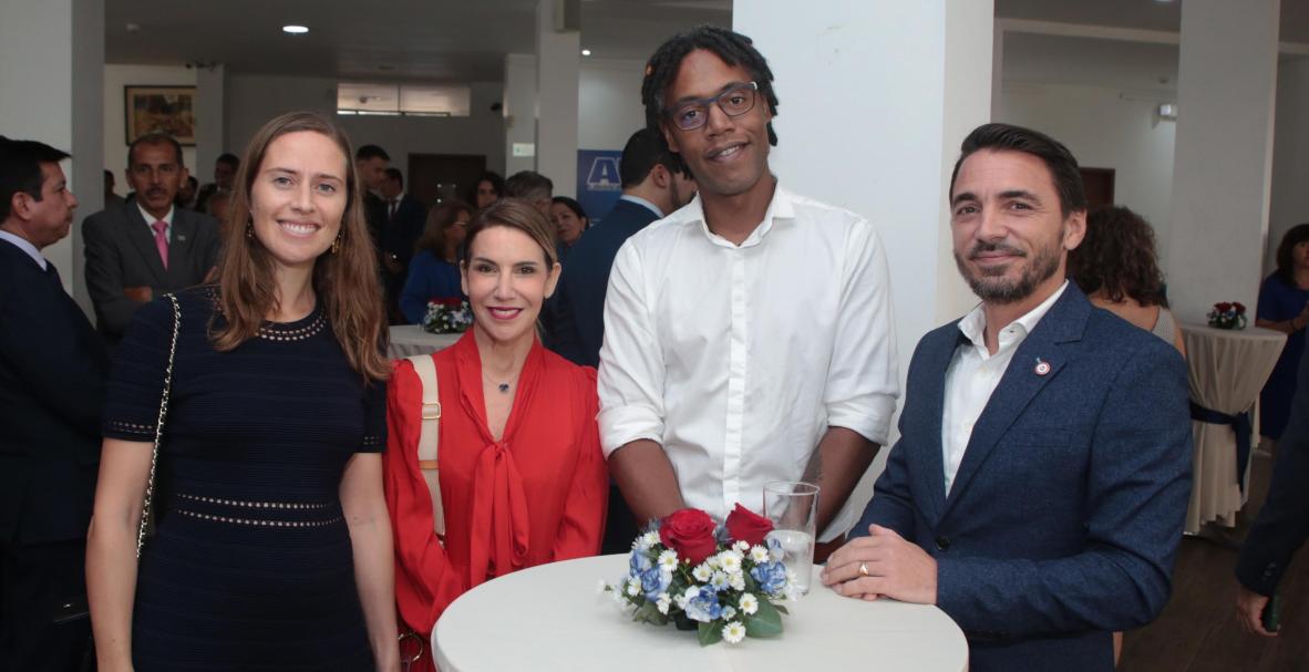 Embajada de Francia celebra Día Nacional, en la Alianza Francesa de Samborondón. Despedida del embajador Frédéric Desagneaux
