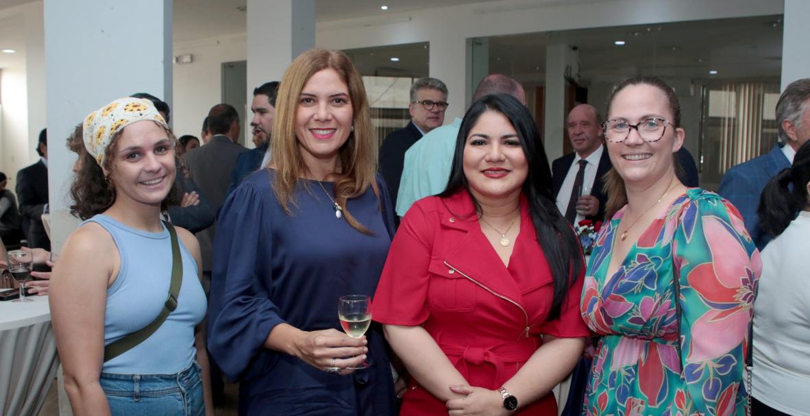Embajada de Francia celebra Día Nacional, en la Alianza Francesa de Samborondón. Despedida del embajador Frédéric Desagneaux