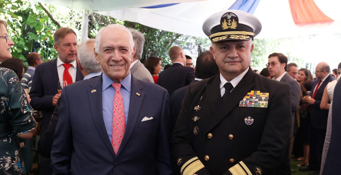 Embajada de Francia celebra Día Nacional, en la residencia del embajador en Quito. Despedida del embajador Frédéric Desagneaux