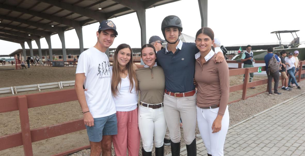 VII Concurso Hípico Oficial Nacional en el Guayaquil Country Club.