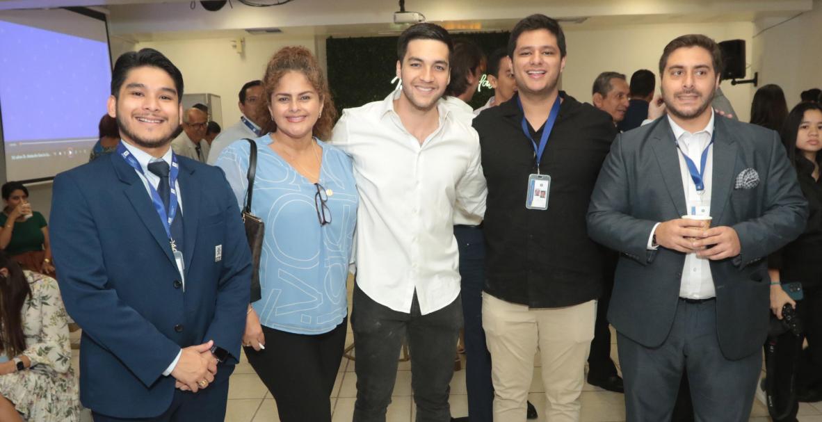 Abelardo García, 50 años como director del IPAC