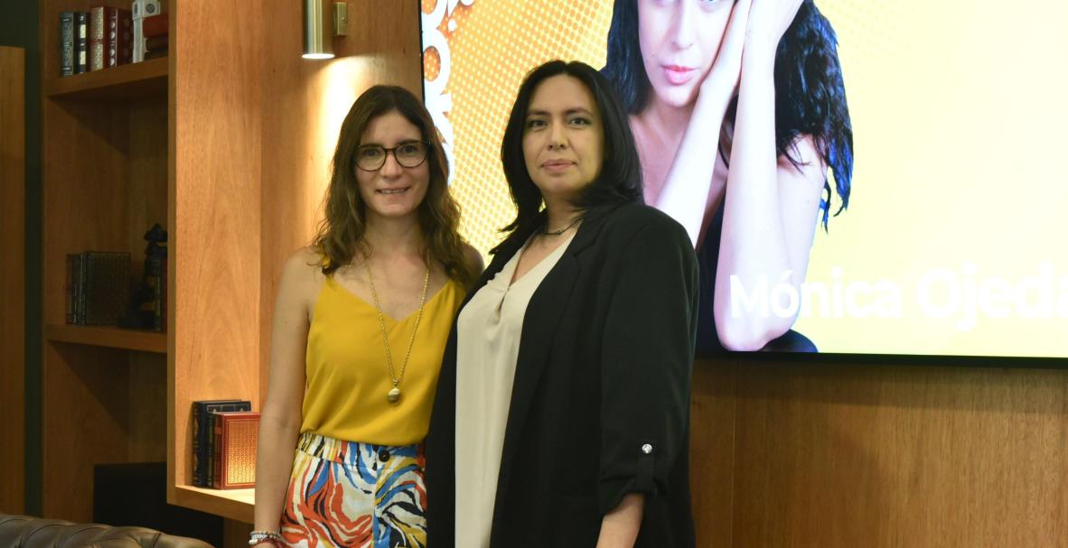 Conversario con Mónica Ojeda en Quito (Mr. Books)