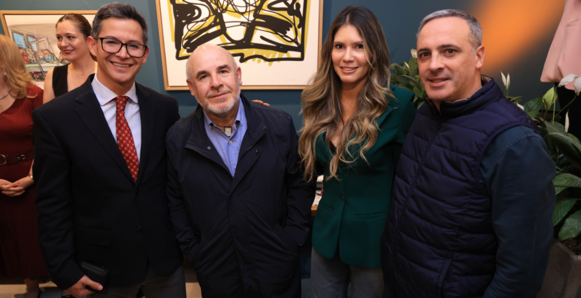 Inauguración Restaurante Dos Besos, Quito