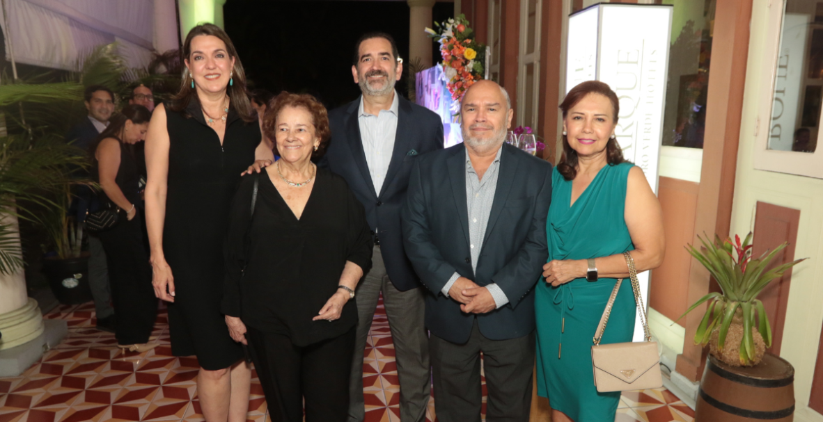 Sabores que transoforman. Cena benéfica Espol para la fundación Dona Futuro