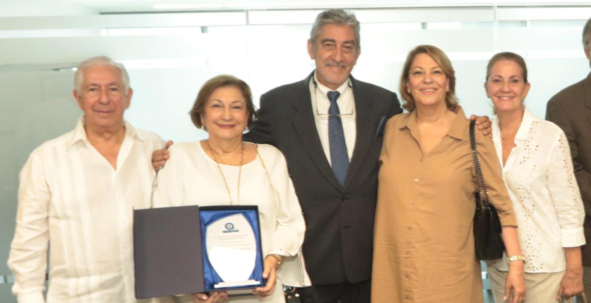 Acorvol celebró el día del voluntariado en el edificio de Las Cámaras