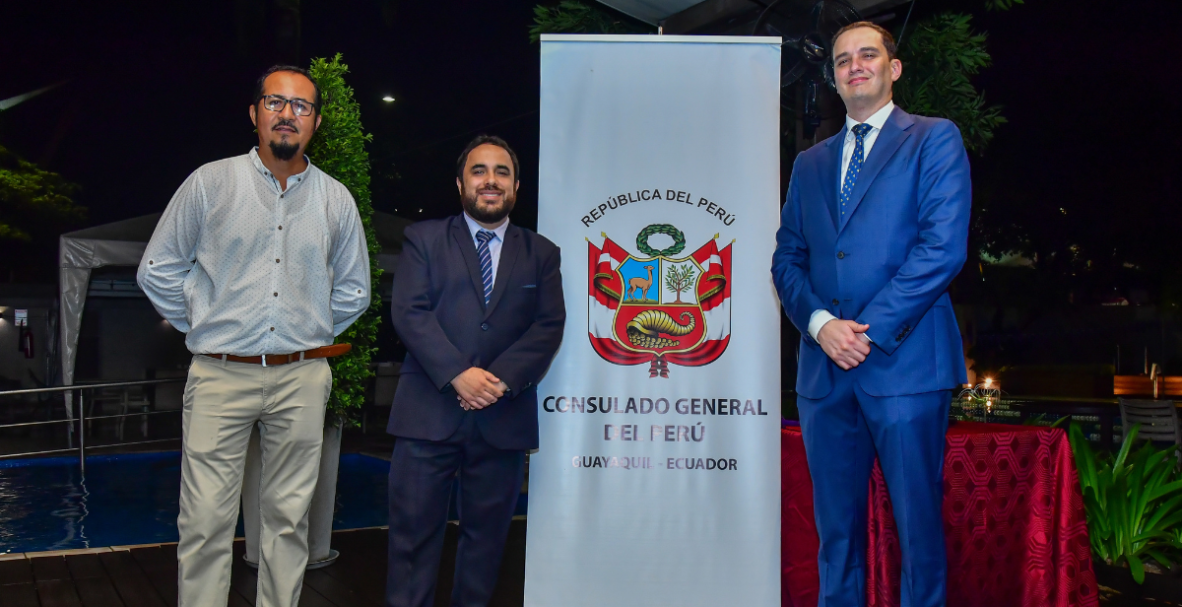 Alegorías Marinas, exposición organizada por el Consulado General de Peru y el Tenis Club