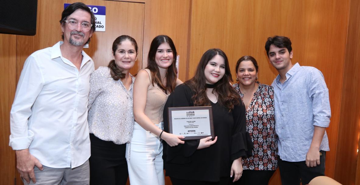 Premiación de Rescatemos el Centro de Guayaquil, concurso de Diario EXPRESO.