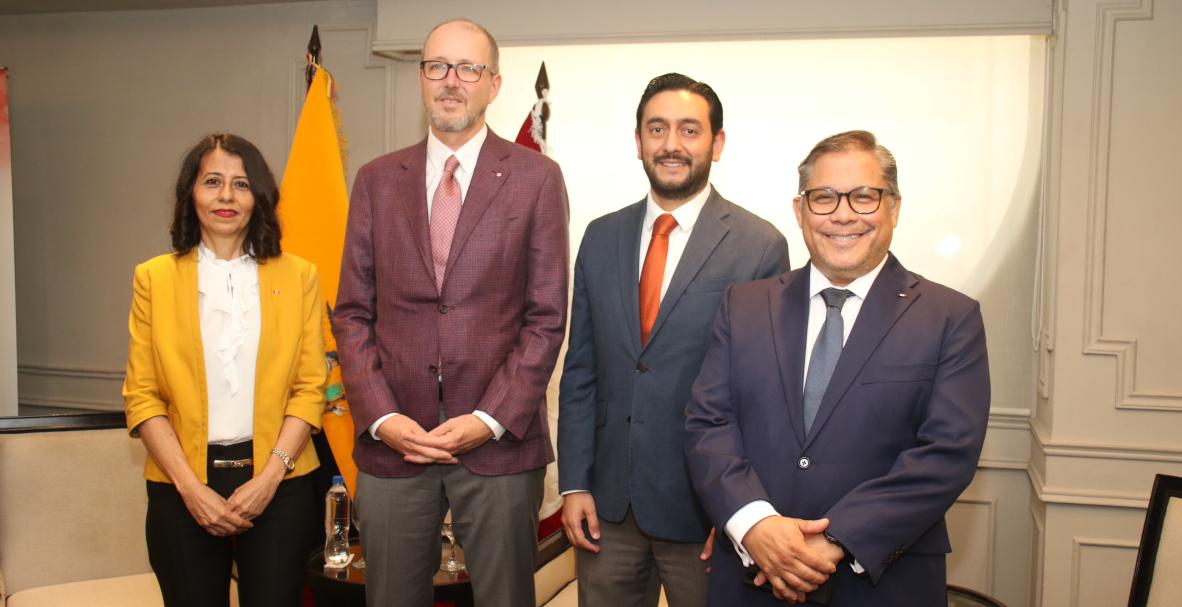 Charla 'Avances del TLC Ecuador-Canadá' organizada por la embajada de Canadá y la Cámara de Comercio Ecuatoriano Canadiense de Guayaquil