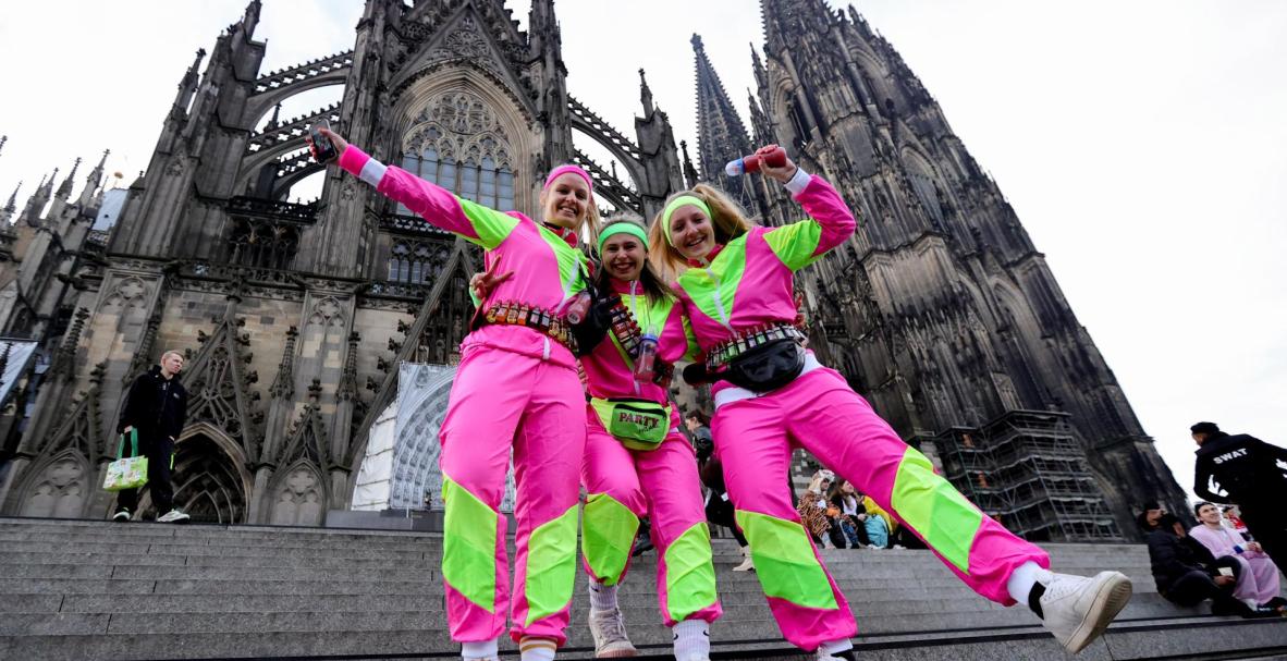 bf6cd2bdf9b754507f4f7f56cbce132e300317c5w