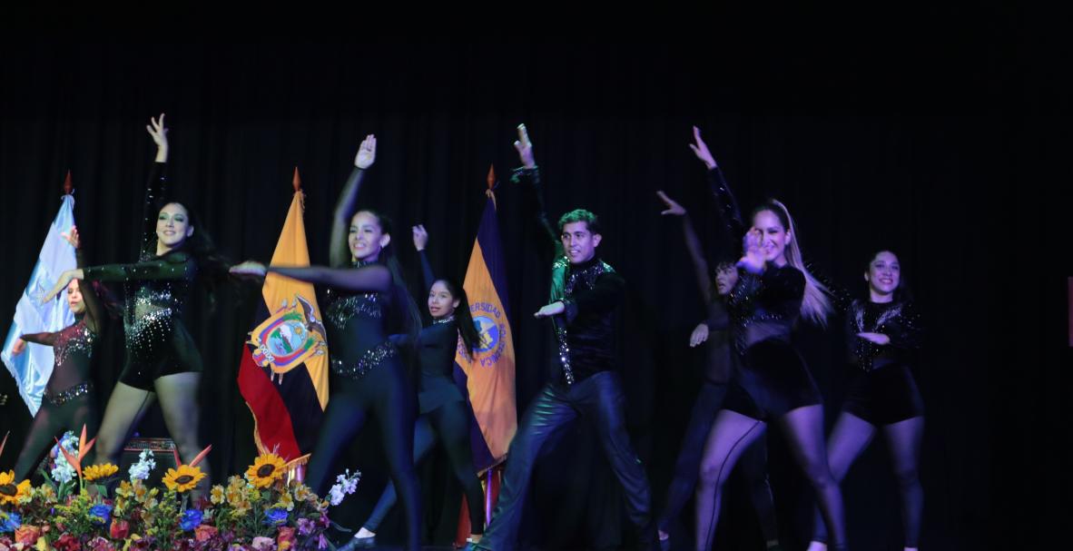 Universidad Politécnica Salesiana premia a Diario EXPRESO por su labor en favor de la sostenibilidad