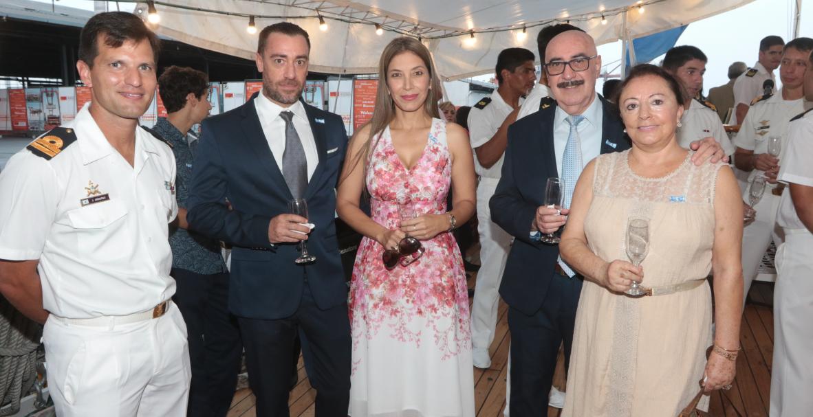 Fragata Libertad, visita Guayaquil