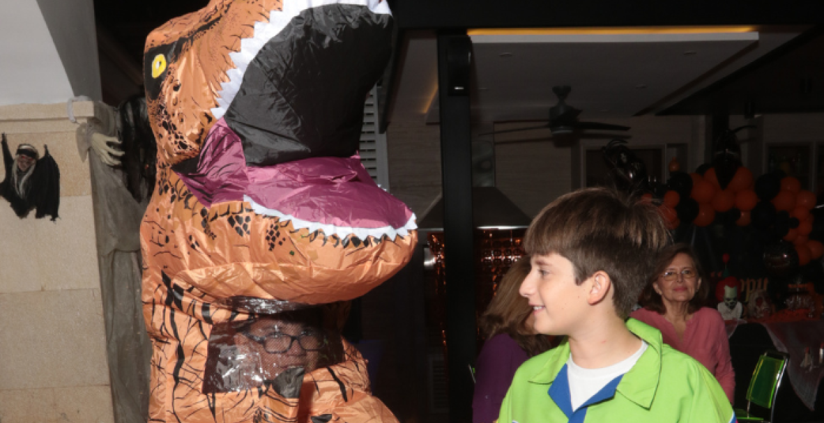 Halloween: la fiesta de Alejandro Loor