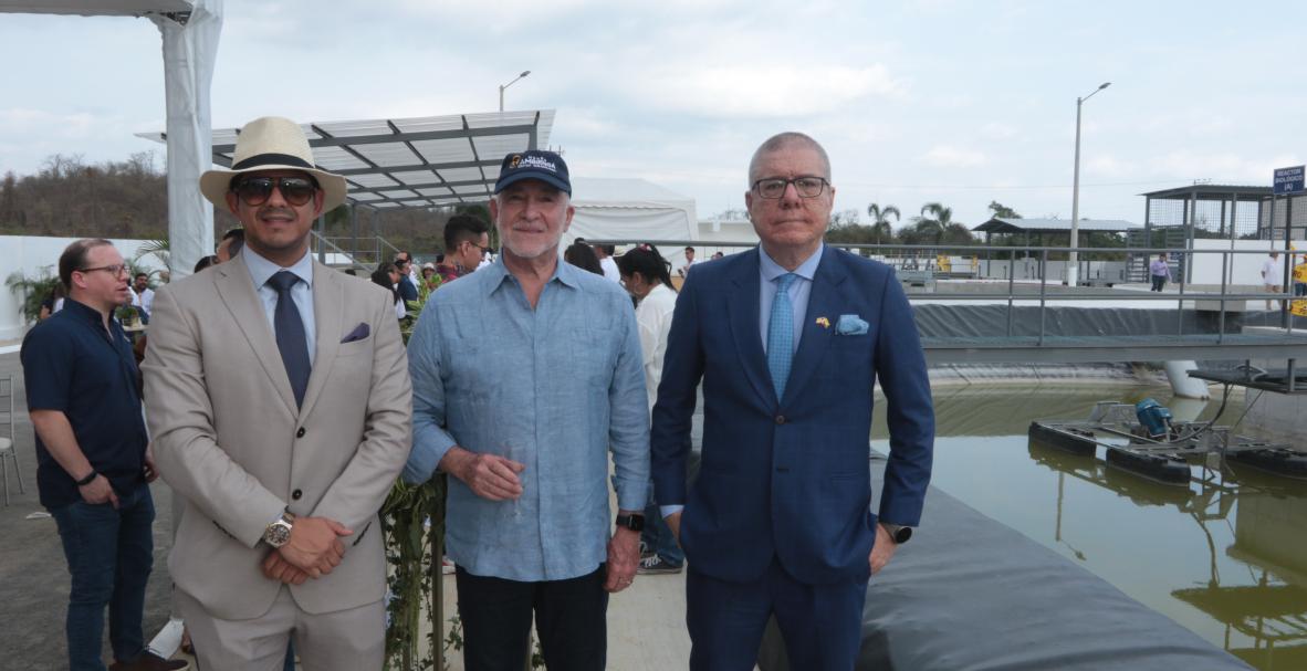 Ambiensa inaugura la planta de tratamiento León Febres Cordero en vía a la costa